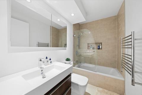 5710 Arnsby Pl, Cincinnati, OH 45227 photo 7