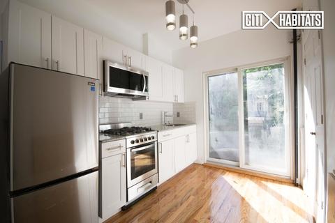 7533 Ross Ave, Cincinnati, OH 45237 photo 1