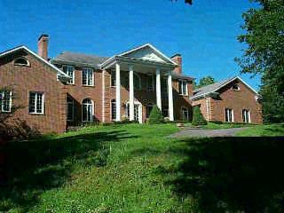 1 Green Meadow Ln, Cincinnati, OH 45242 photo 1
