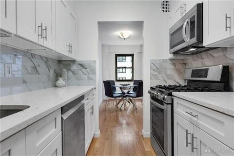 2019 Westfork Rd, Cincinnati, OH 45211 photo 3