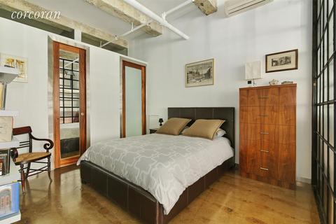 4013 Paddock Rd, Cincinnati, OH 45229 photo 6