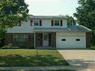 727 Daphne Ct, Forest Park, OH 45240 photo 1