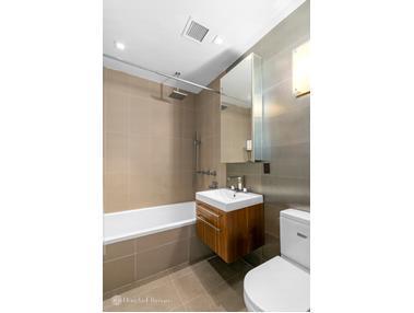 2742 Powell Dr, Cincinnati, OH 45211 photo 12