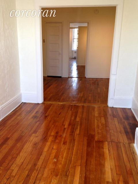 6246 Hammel Ave, Cincinnati, OH 45237 photo 2