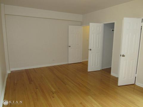 8042 Startinggate Ln, Cincinnati, OH 45249 photo 2