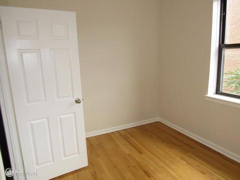 8042 Startinggate Ln, Cincinnati, OH 45249 photo 1