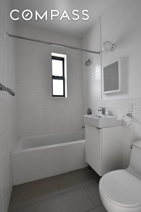 308 Summer View Dr, Cincinnati, OH 45255 photo 6