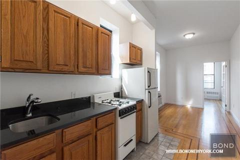 1571 Pullan Ave, Cincinnati, OH 45223 photo 1