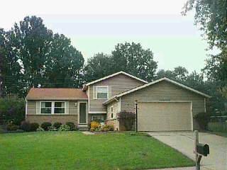 4191 Edinburgh Dr, Cincinnati, OH 45245 photo 1