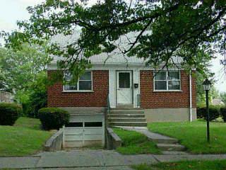 8400 Lyness Dr, Cincinnati, OH 45239 photo 3