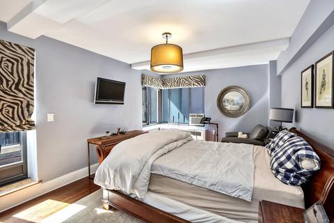 145 Warner St, Cincinnati, OH 45219 photo 5