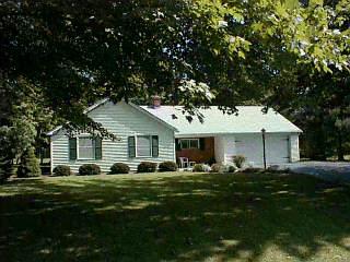 4206 Taylor Rd, Batavia, OH 45103 photo 2
