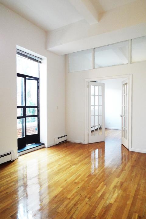 6506 Plainfield Rd, Cincinnati, OH 45213 photo 4