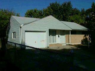 8797 Daly Rd, Cincinnati, OH 45231 photo 1