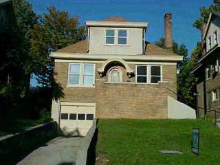3983 Warwick Ave, Cincinnati, OH 45229 photo 2