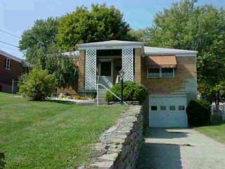 8293 Cheviot Rd, Cincinnati, OH 45247 photo 3
