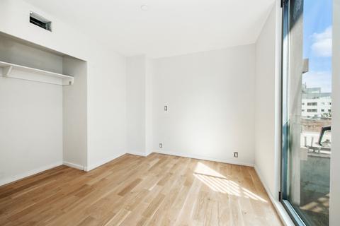 8110 Forest Rd, Cincinnati, OH 45255 photo 7