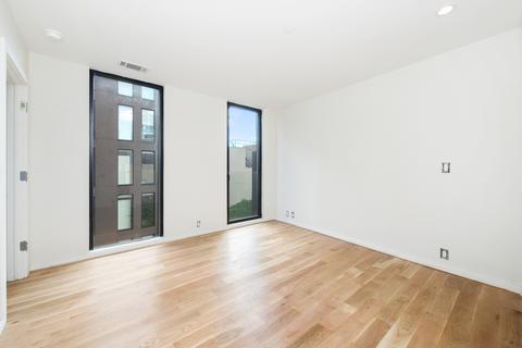 8110 Forest Rd, Cincinnati, OH 45255 photo 6