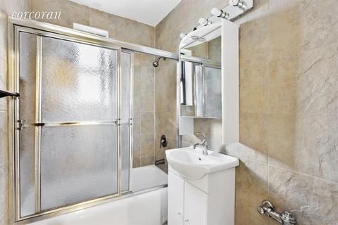 1865 Blackstone Pl, Cincinnati, OH 45237 photo 6
