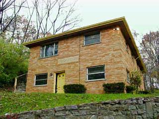 3138 Saffer St, Cincinnati, OH 45211 photo 3
