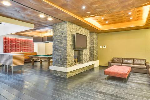 8553 Eagleswalk Ln, Cincinnati, OH 45255 photo 2