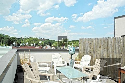 536 Blair Ave, Cincinnati, OH 45229 photo 3