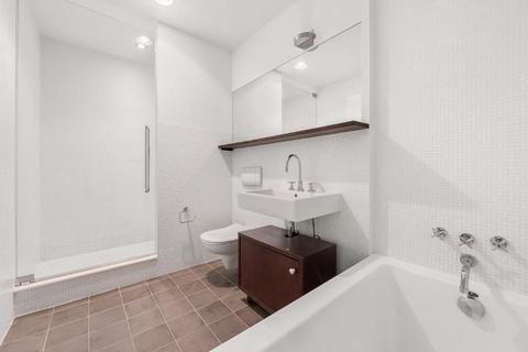 1667 Atson La, Cincinnati, OH 45205 photo 6