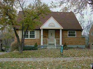 1667 Atson La, Cincinnati, OH 45205 photo 3
