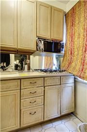 3401 Aston Ct, Cincinnati, OH 45209 photo 8