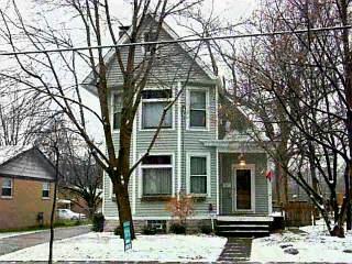 6723 Gracely Dr, Cincinnati, OH 45233 photo 2