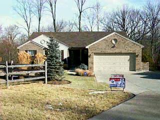2029 Crest Rd, Forest Park, OH 45240 photo 1