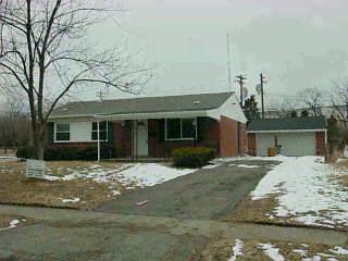 858 Crowden Dr, Cincinnati, OH 45224 photo 3