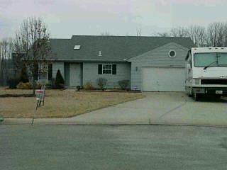 970 Red Fox Ct, Monroe, OH 45050 photo 3