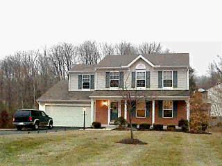 3743 Parfore Ct, Cincinnati, OH 45245 photo 3
