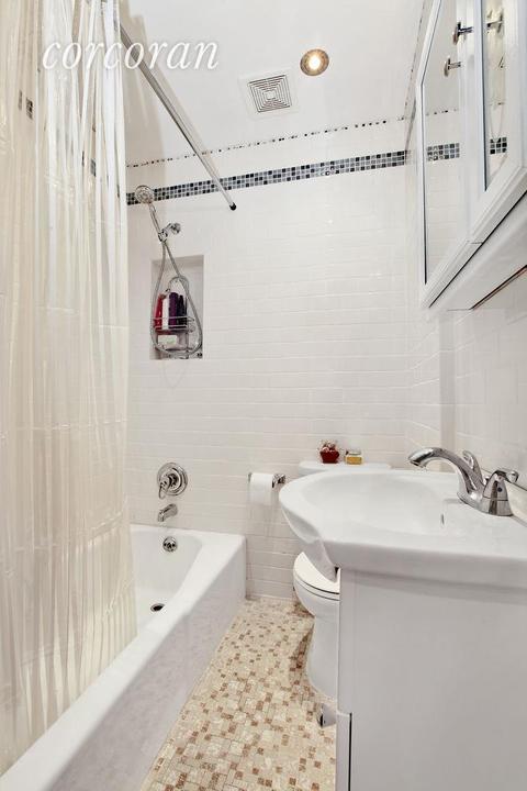 3782 Cooper Rd, Blue Ash, OH 45241 photo 6
