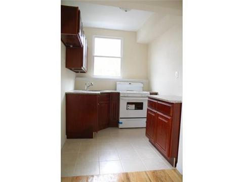 5611 Mapleridge Dr, Cincinnati, OH 45227 photo 8