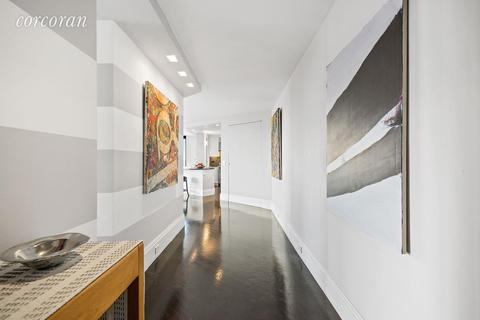 3157 Mchenry Ave, Cincinnati, OH 45211 photo 6