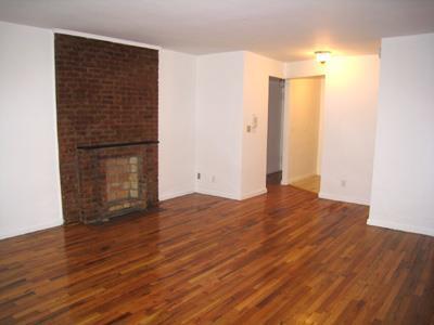 4323 Schulte Dr, Cincinnati, OH 45205 photo 1