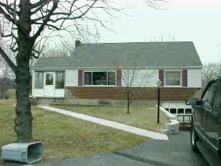 10667 Pippin Rd, Cincinnati, OH 45231 photo 1