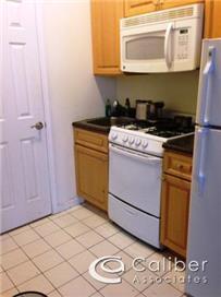 1075 Muirfield Dr, Cincinnati, OH 45245 photo 4