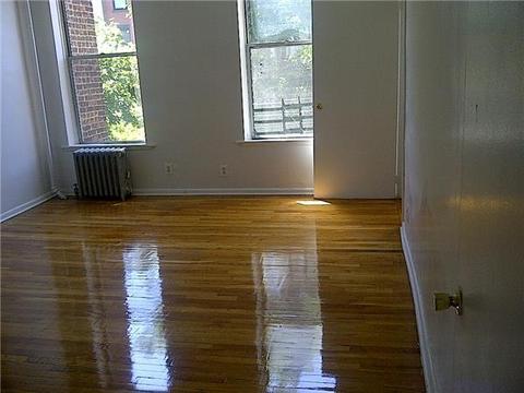 5422 Dengail Dr, Cincinnati, OH 45238 photo 2