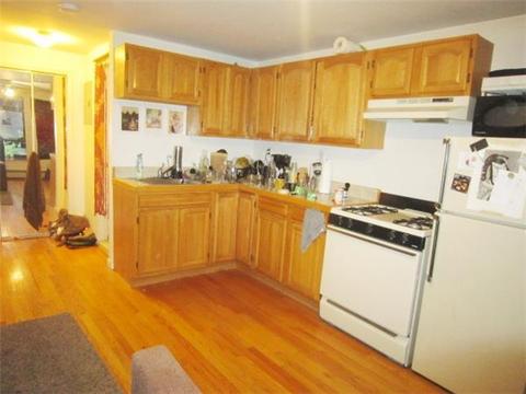 883 Glasgow Dr, Forest Park, OH 45240 photo 9