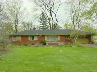 795 Diane Dr, Cincinnati, OH 45245 photo 1