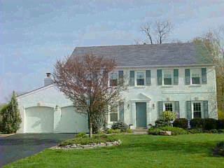 7684 Coldbrook Ln, Cincinnati, OH 45255 photo 2