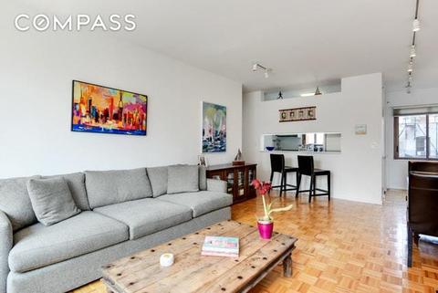 3739 Washington Ave, Cincinnati, OH 45229 photo 2