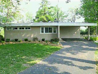 9899 Lorelei Dr, Cincinnati, OH 45231 photo 1