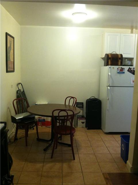 1010 Hatch St, Cincinnati, OH 45202 photo 2