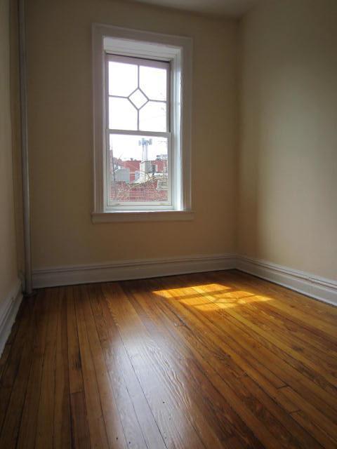 3547 Rawson Pl, Cincinnati, OH 45209 photo 5
