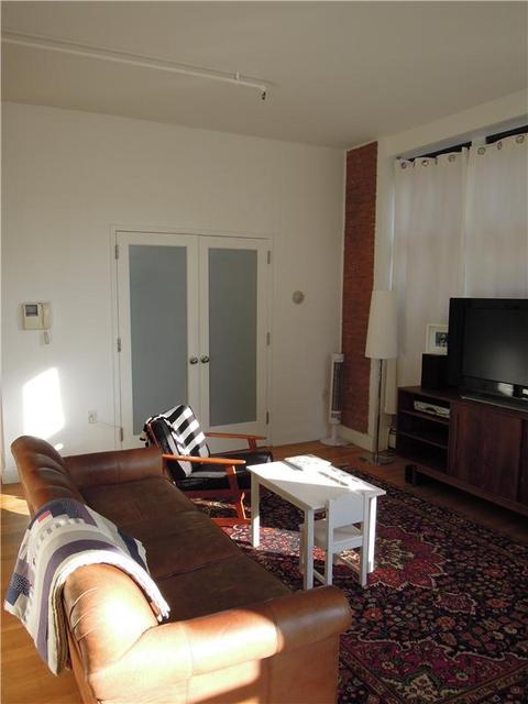3036 Temple Ave, Cincinnati, OH 45211 photo 1