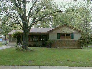 94 Junedale Dr, Greenhills, OH 45218 photo 1